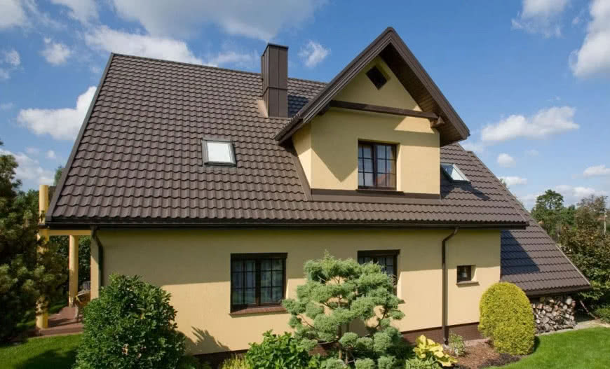 Blachodachówka modułowa - idealne pokrycie dla każdego dachu?